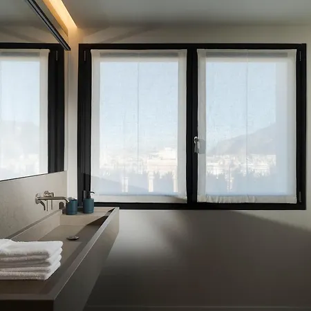 Skyline Penthouse *